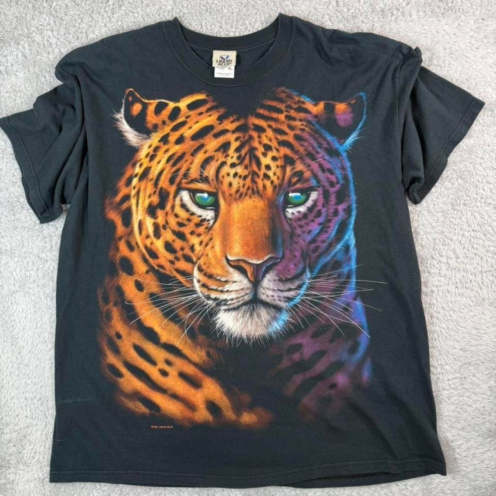 black‎ leopard graphic tee